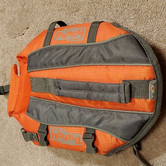 Outward Hound Other - Dog life vest sz sm